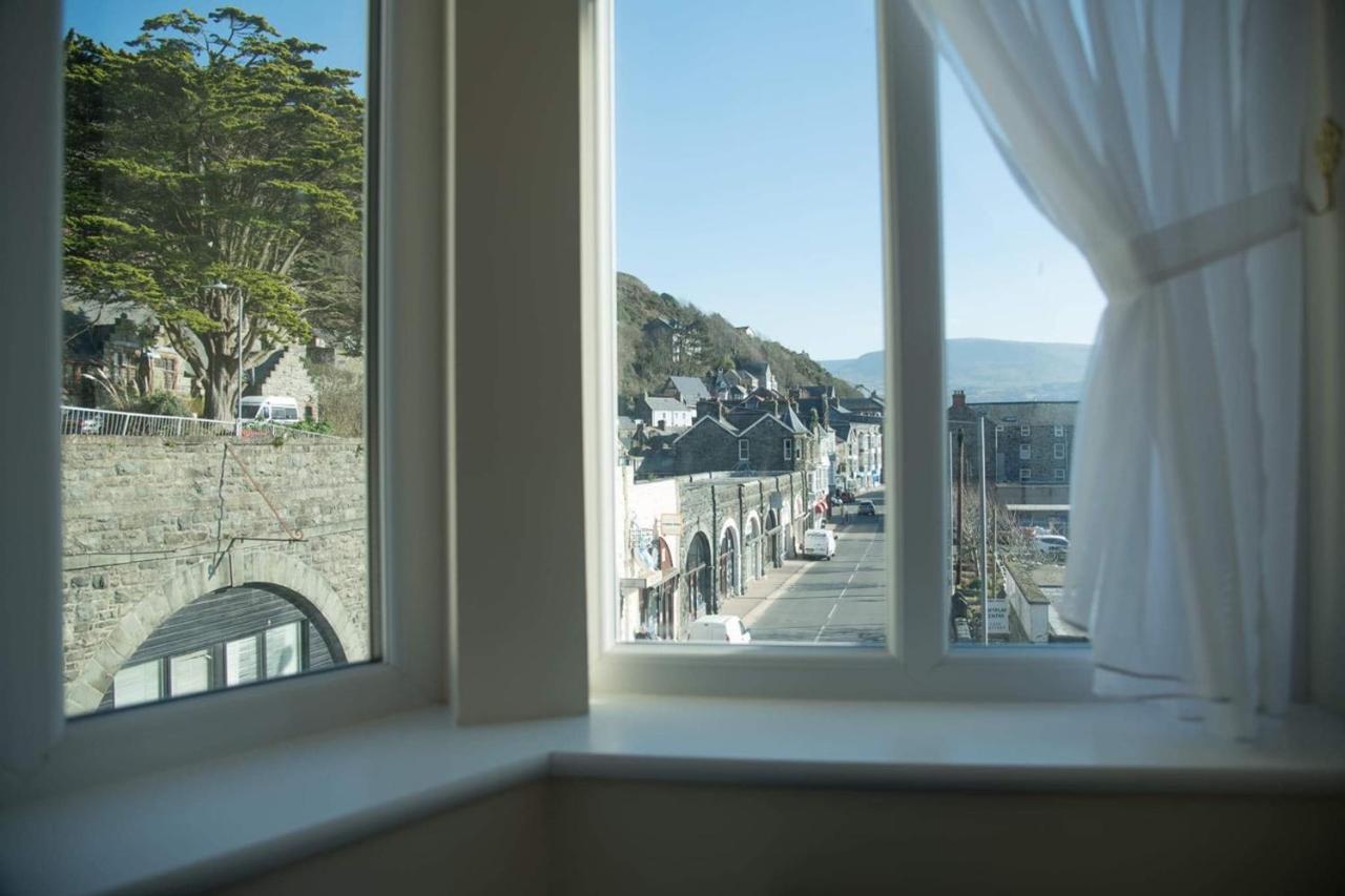 The Royal Barmouth Exterior foto